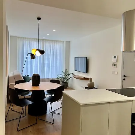 Reyes Catolicos Premium Homes *