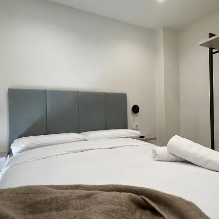 Apartment Reyes Catolicos Premium Homes *