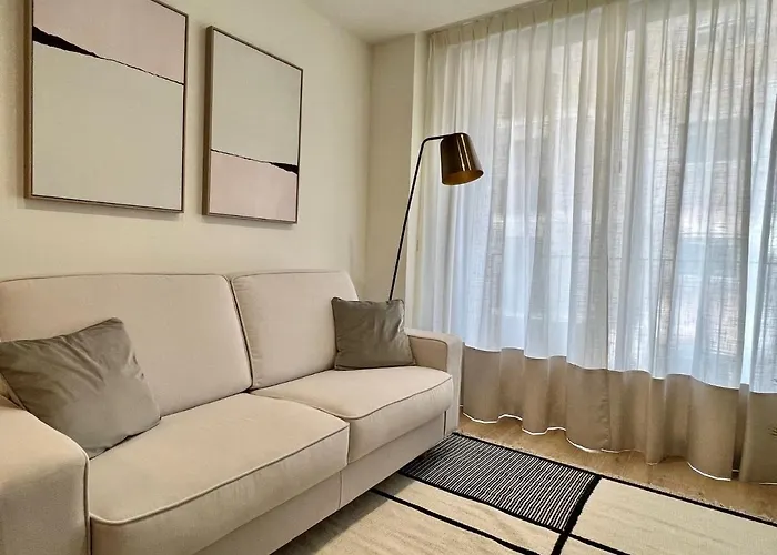 Reyes Catolicos Premium Homes