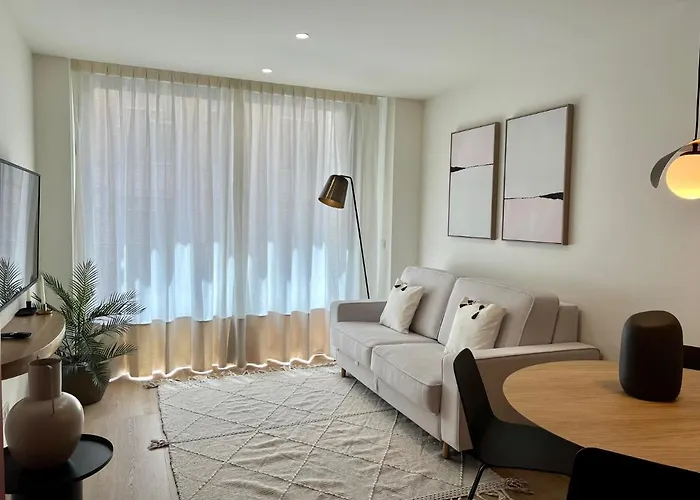Reyes Catolicos Premium Homes Apartment